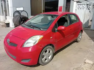 Toyota Yaris 2010 Red