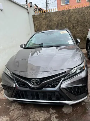 Toyota Camry XSE 2021 Gray