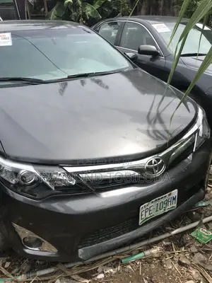 Toyota Camry 2014 Gray