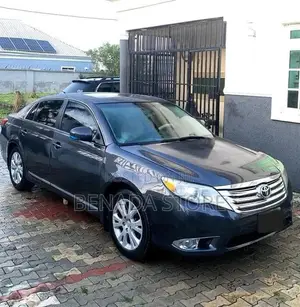 Toyota Avalon Limited Sedan FWD (3.5L 6cyl 6A) 2011 Gray