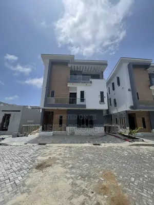 4bdrm Duplex in Sangotedo for sale