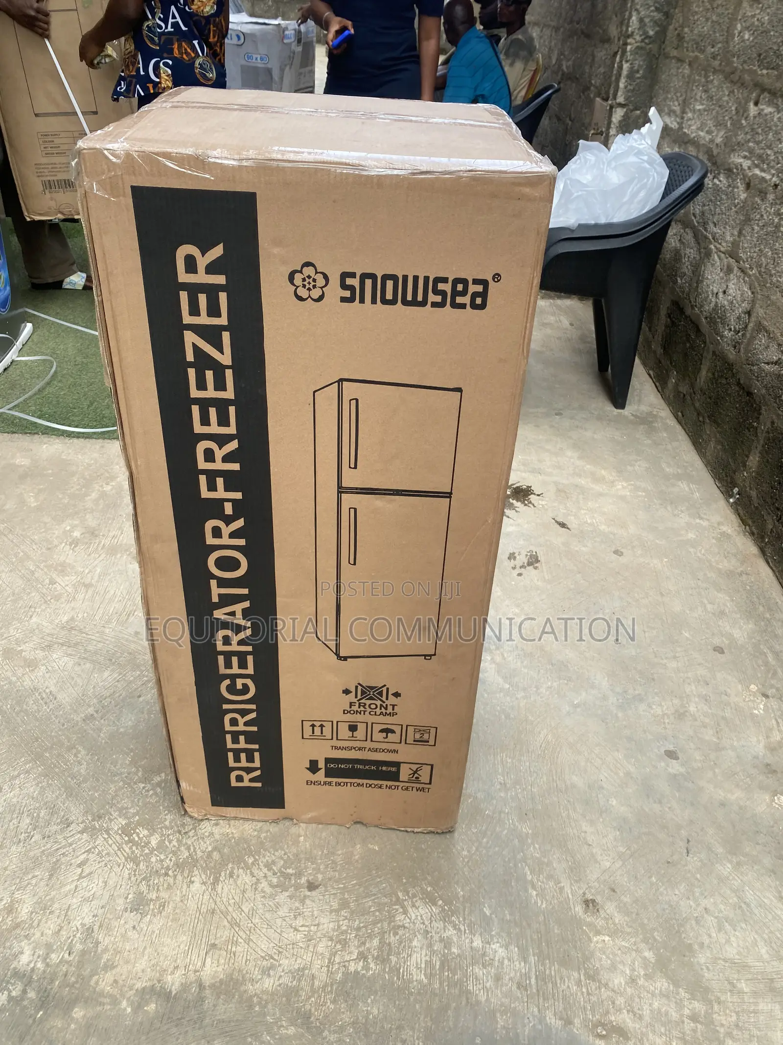 Snowsea BCD-166 120L Refrigerator With Upper Freezer Compartment