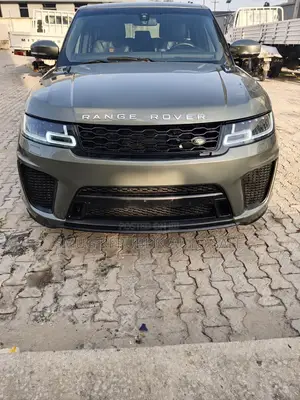 Land Rover Range Rover Sport SE 4dr SUV 4WD (3.0L 6cyl S/C 8A) 2014