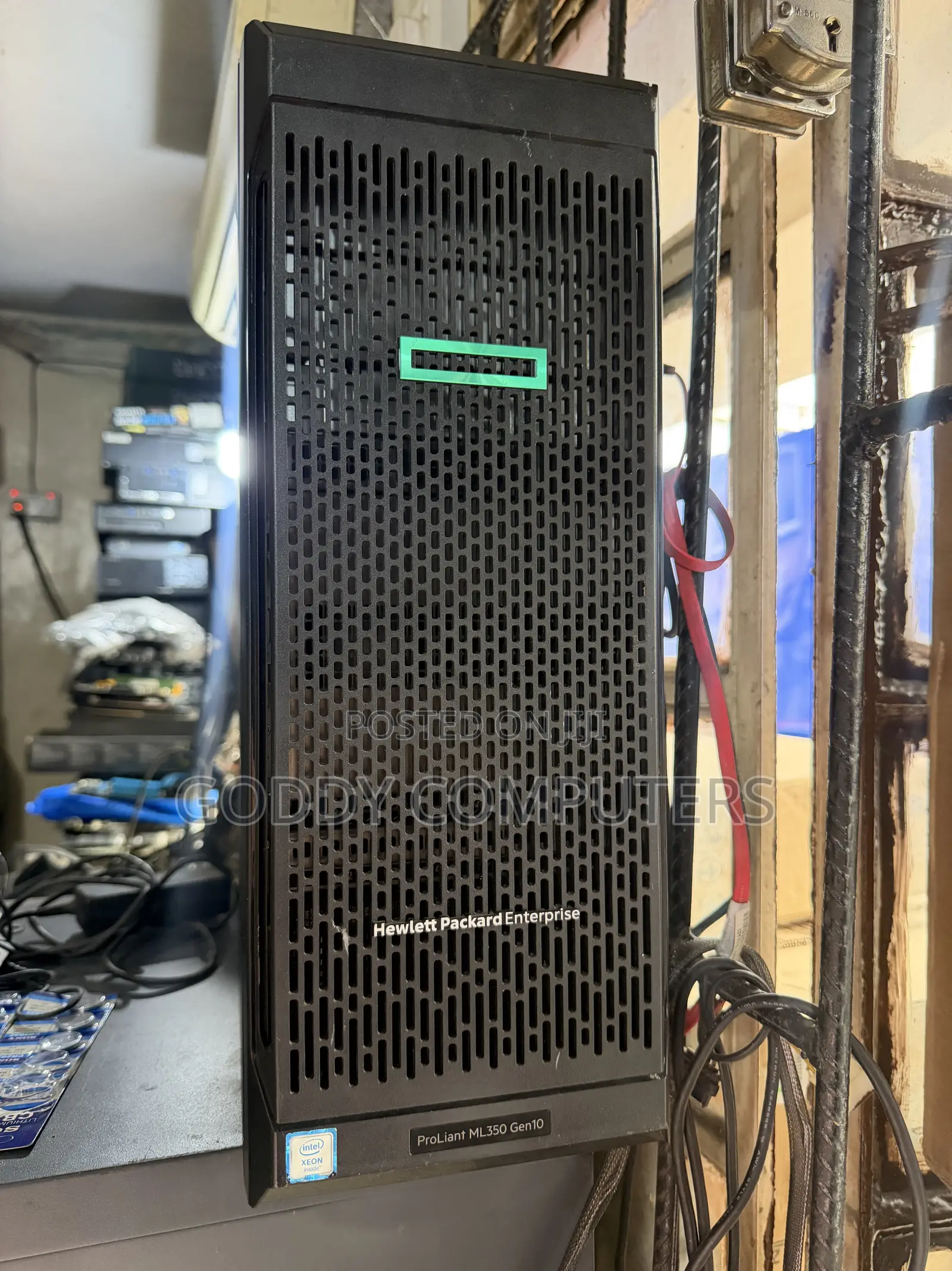 Server HP ProLiant ML 32GB Intel Xeon HDD 1T