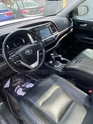 Toyota Highlander 2019 White
