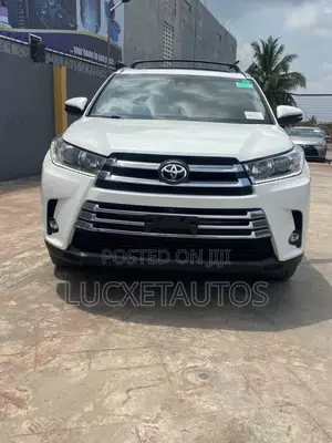 Toyota Highlander 2019 White