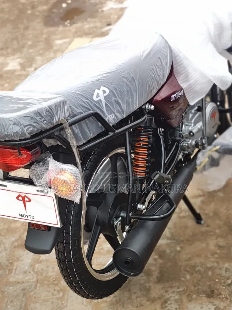 Bajaj Boxer 2026 Black