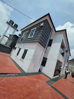 3bdrm Duplex in Alagbado for rent