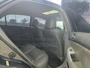Toyota Corolla 2010 Gray