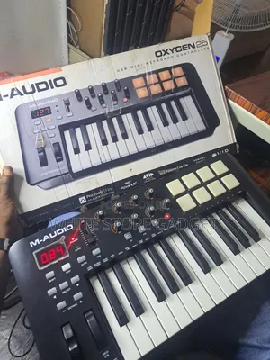M-Audio Oxygen 25 Midi Keyboard Controller