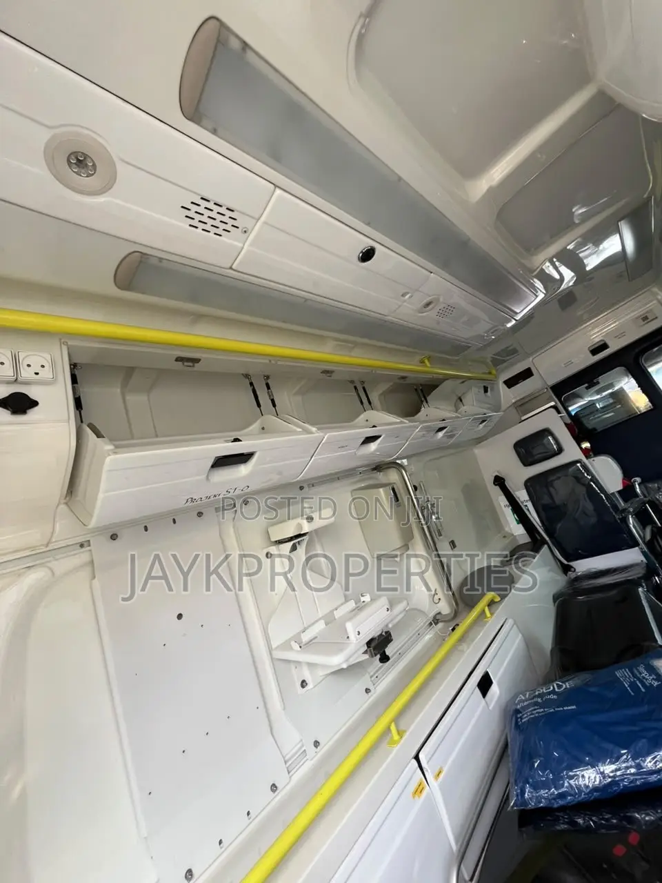 Mercedes-Benz Sprinter 2018 White