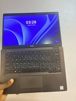 Laptop Dell Latitude 5300 16GB Intel Core i7 SSD 256GB