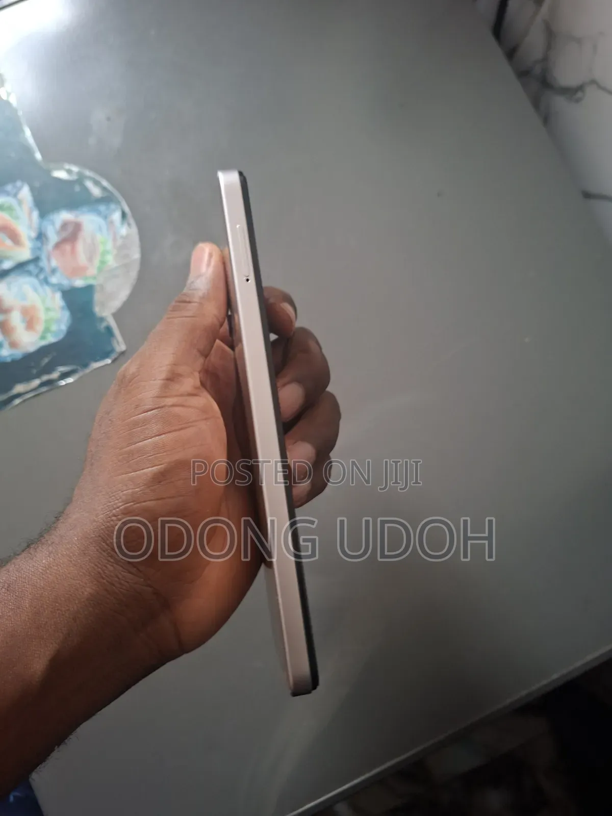 Vivo Y04 128 GB Gold