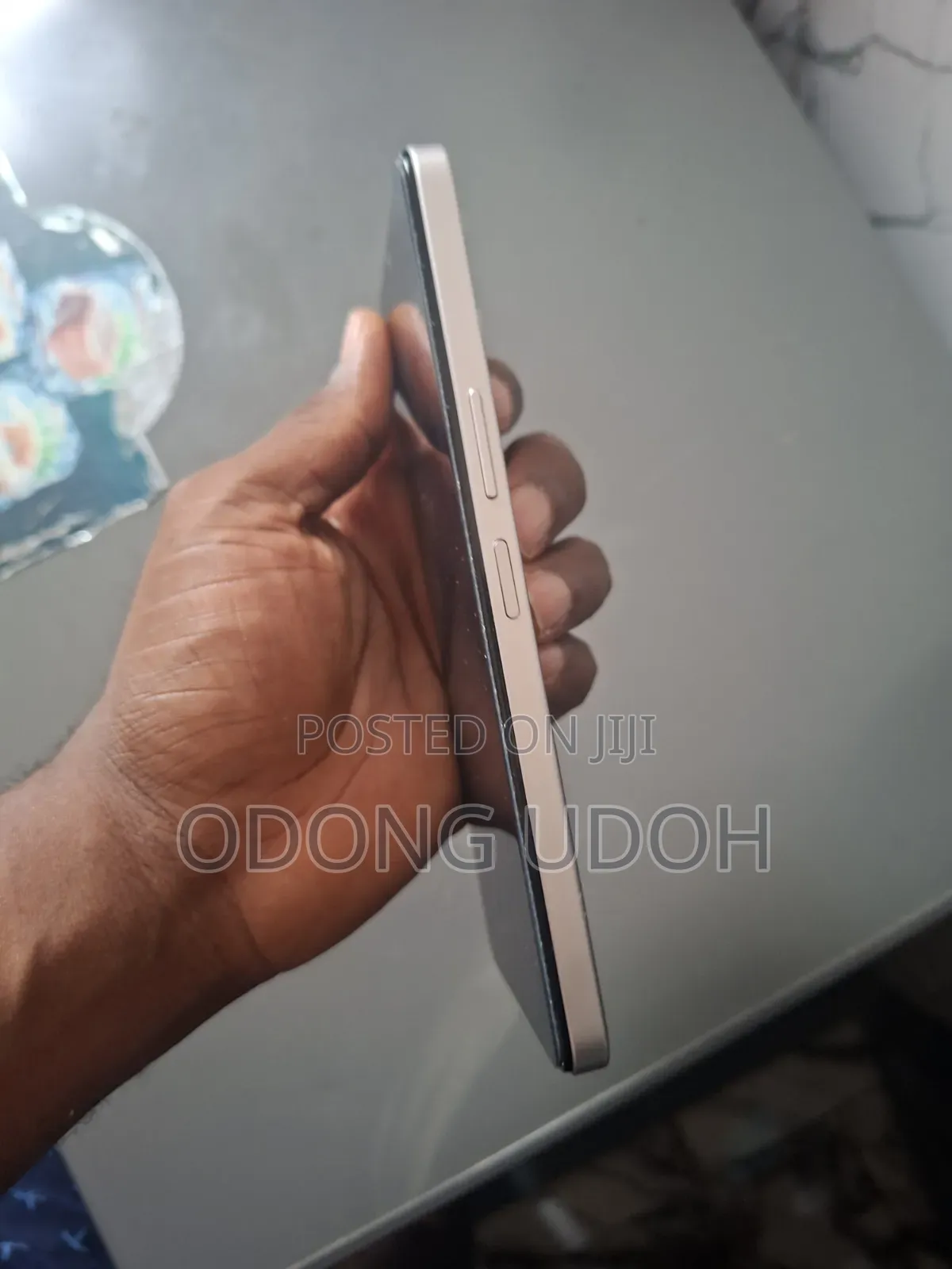 Vivo Y04 128 GB Gold