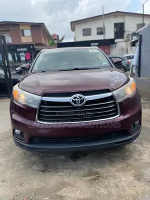 Toyota Highlander XLE V6 4x2 (3.5L 6cyl 6A) 2016 Burgundy
