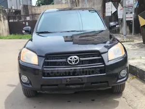 Toyota RAV4 2012 Black