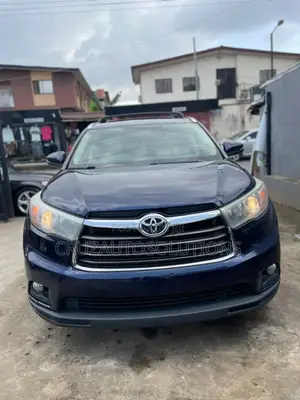 Toyota Highlander XLE V6 4x2 (3.5L 6cyl 6A) 2016 Blue