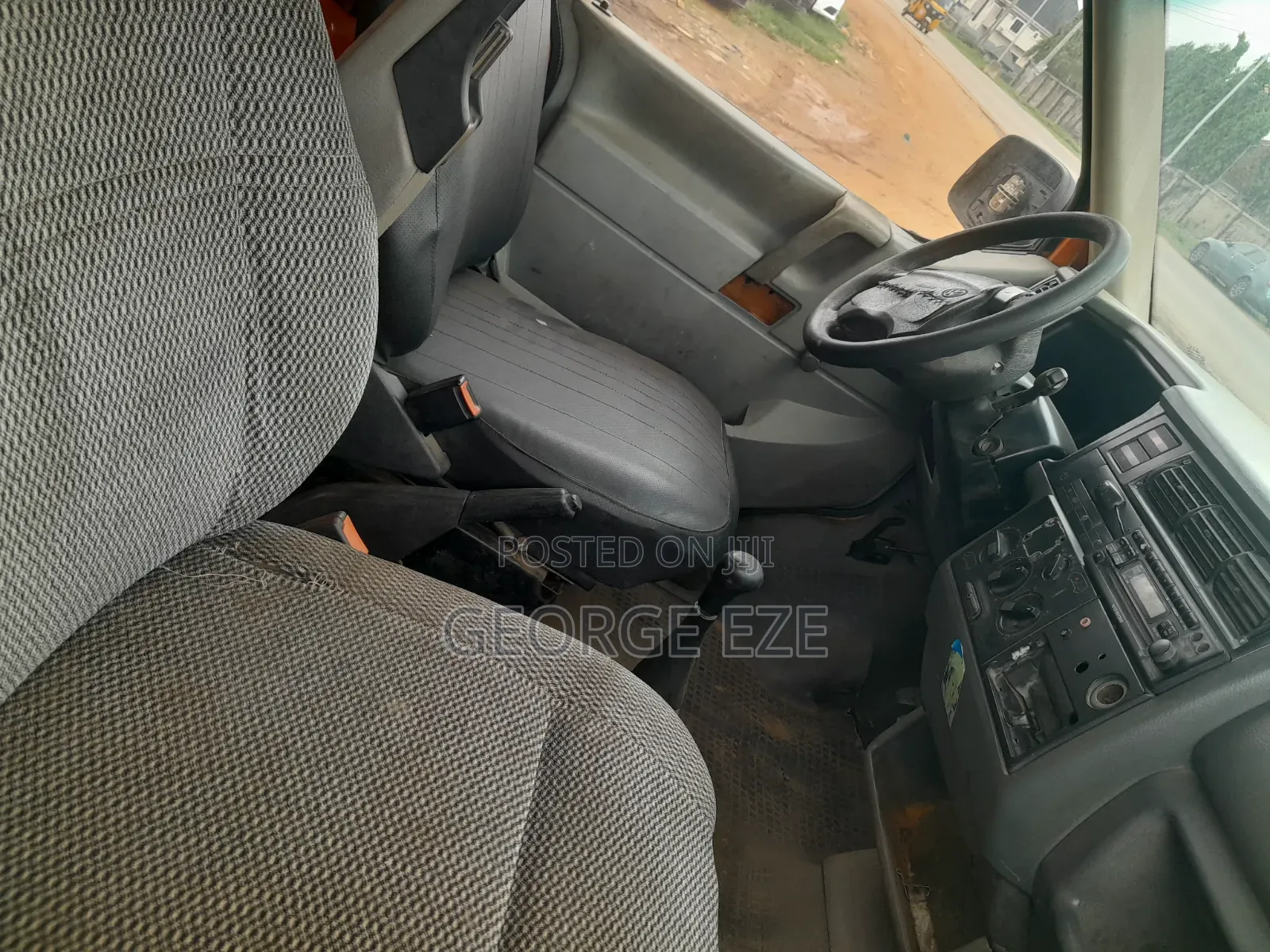 Volkswagen Transporter 2005 Orange
