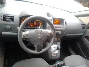 Opel Zafira 2.2 2005 Silver