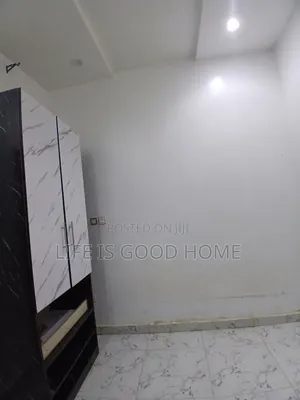 1bdrm Shared Apartment in Agungi East Estate for rent