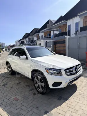 Mercedes-Benz GLC-Class 2017 Off white