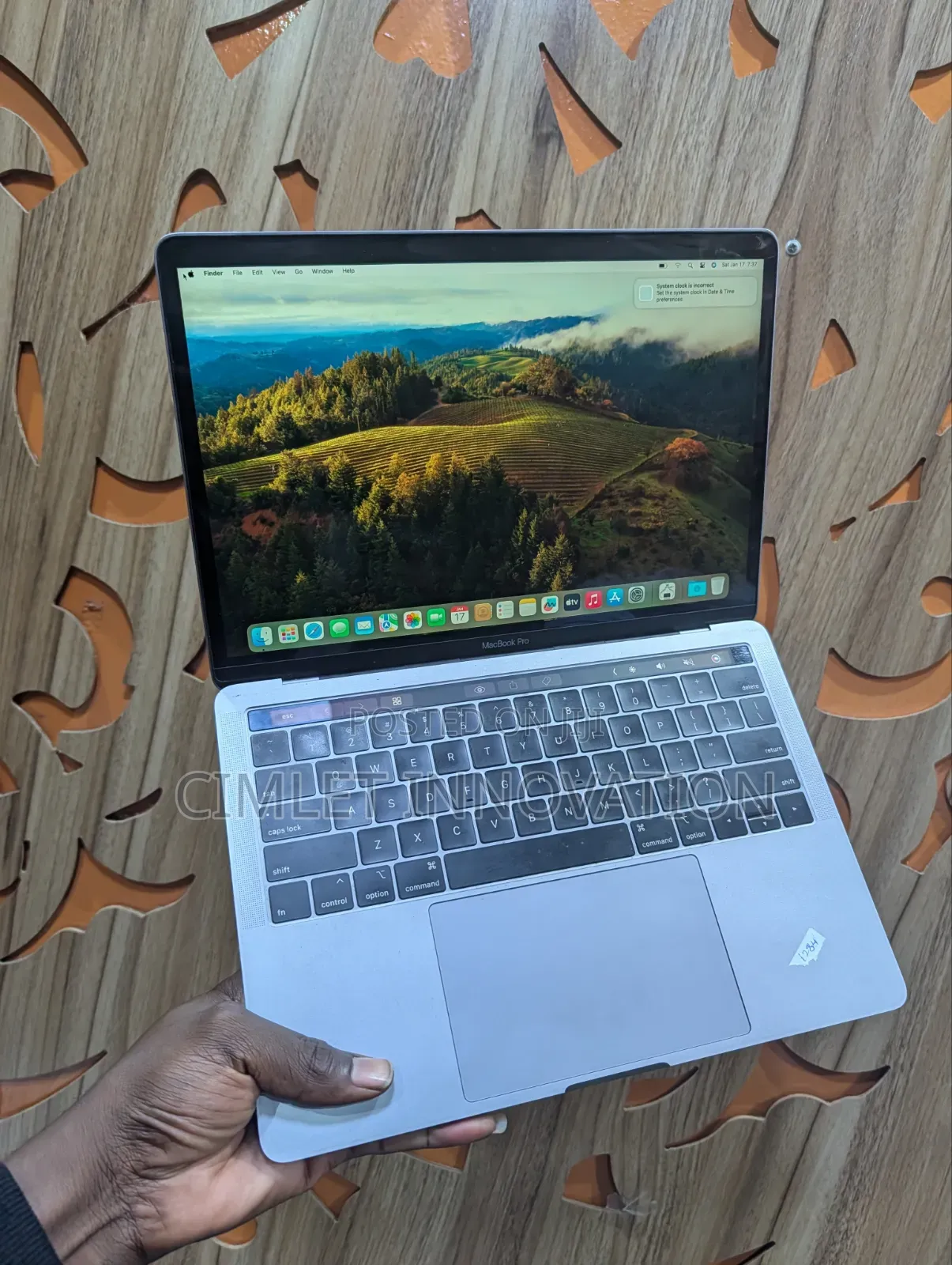 Laptop Apple MacBook 2018 8GB Intel Core i5 SSD 256GB