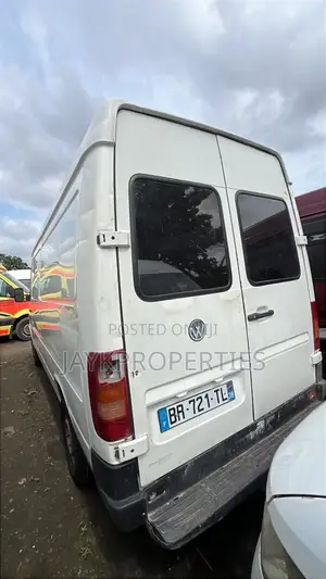 Volkswagen LT 2009 White