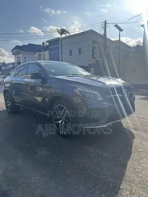 Mercedes-Benz GLE-Class 2016 Gray