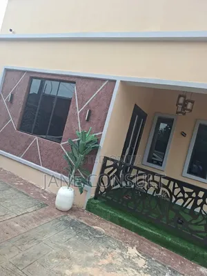 5bdrm Bungalow in Megida Ayobo for sale