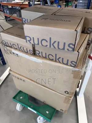 Ruckus R720 WiFi 5 Access Point | 1733 MBPS | 4x4 MU-MIMO | BeamFlex+