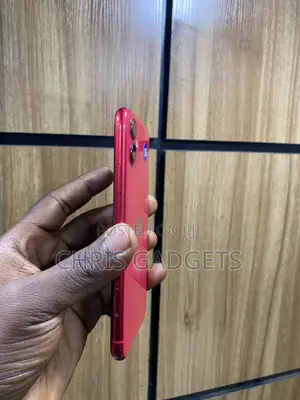 Apple iPhone 11 128 GB Red