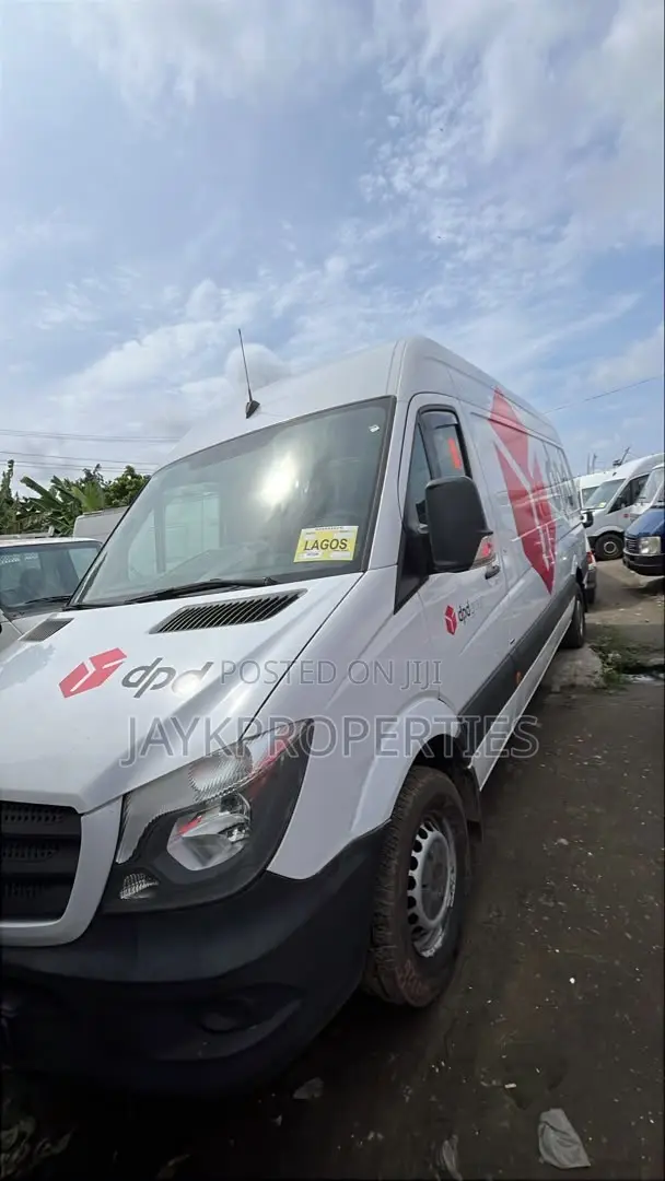 Mercedes-Benz Sprinter 2017 White