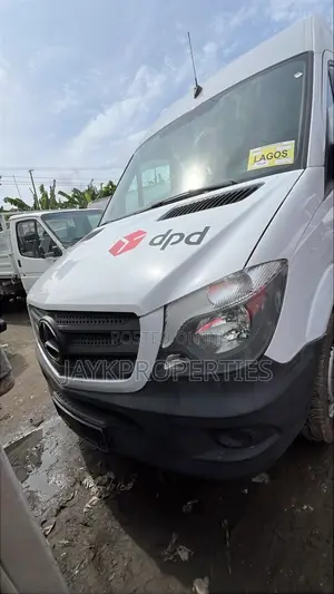 Mercedes-Benz Sprinter 2017 White