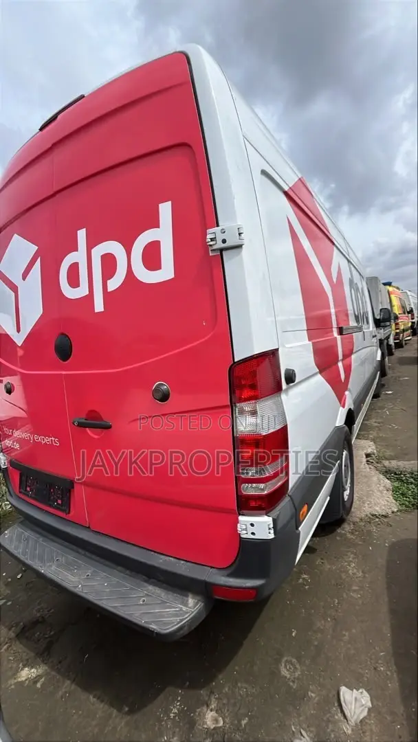 Mercedes-Benz Sprinter 2017 White