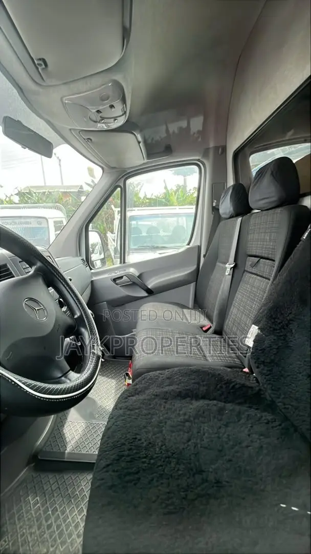 Mercedes-Benz Sprinter 2017 White