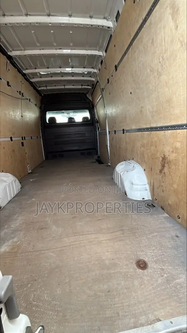 Mercedes-Benz Sprinter 2017 White
