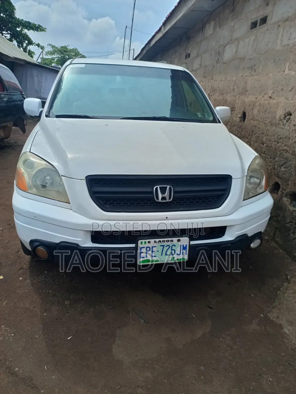 Honda Pilot 2004 White