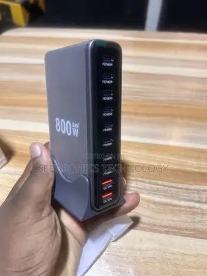 800W GaN Fast Charger |10-Port Charger — PD 140W USB-C & QC 30W USB-A
