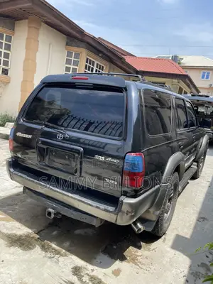Toyota 4-Runner 2002 Black