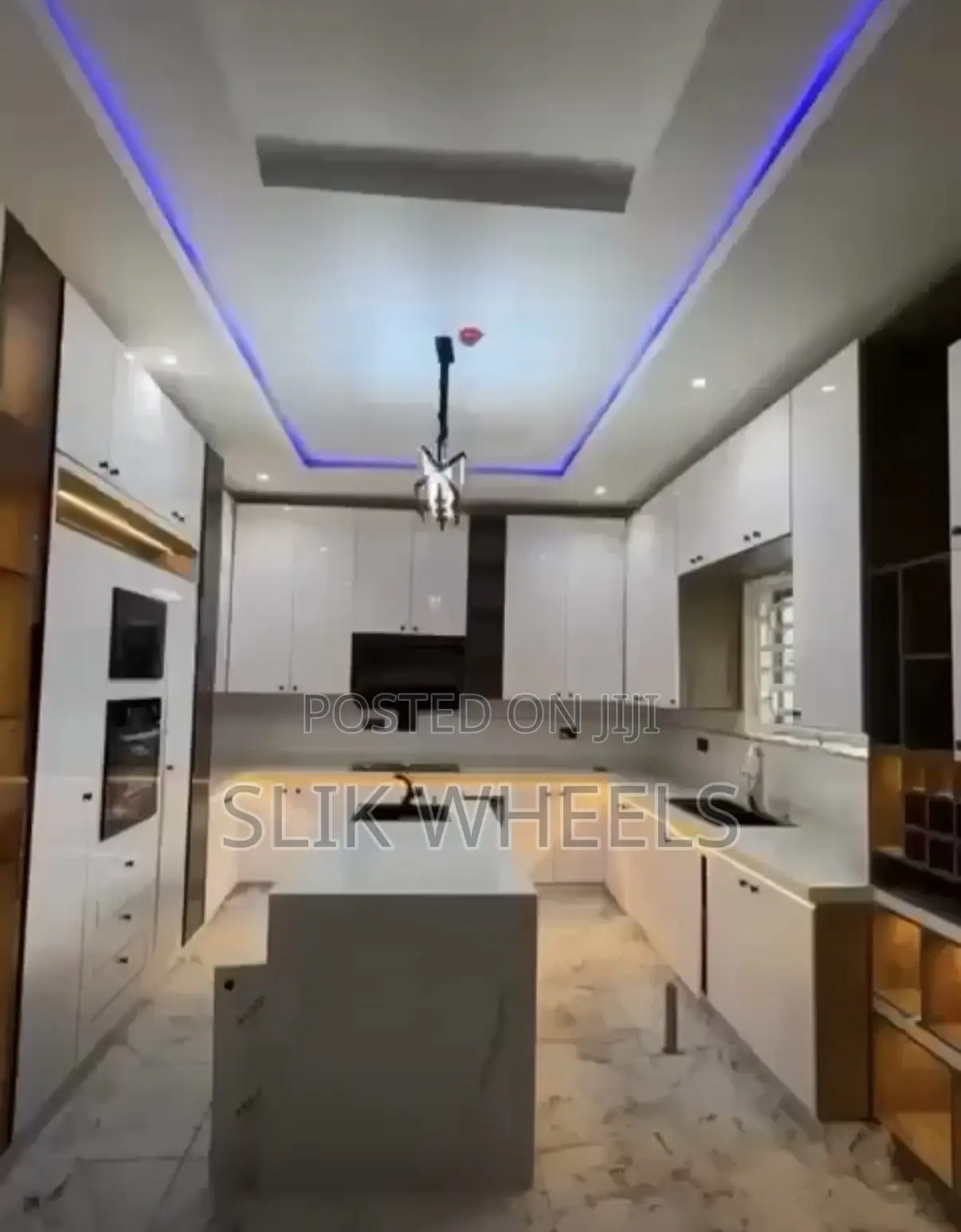 Exclusive 6 Bedroom Fully Detached Duplex