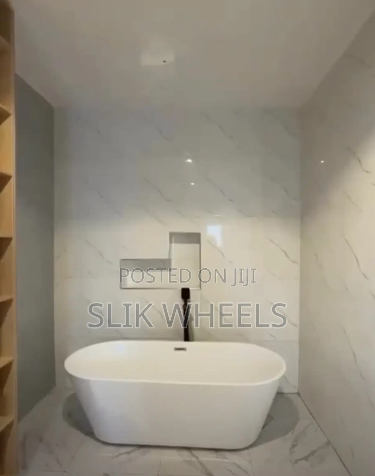 Exclusive 6 Bedroom Fully Detached Duplex