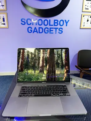 Laptop Apple MacBook Pro 2018 32GB Intel Core i9 SSD 1T