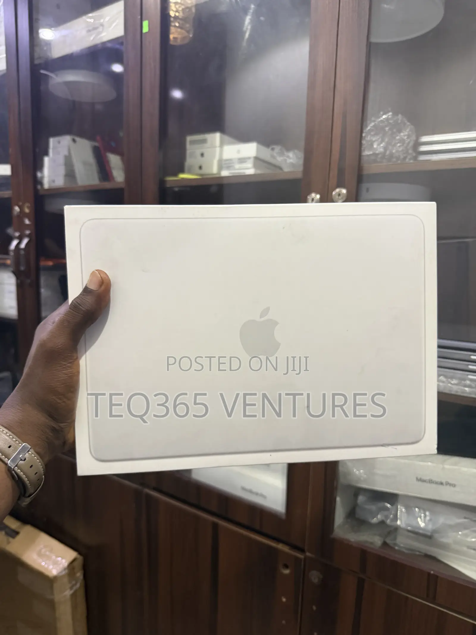 New Laptop Apple MacBook Neo 2026 8GB SSD 512GB