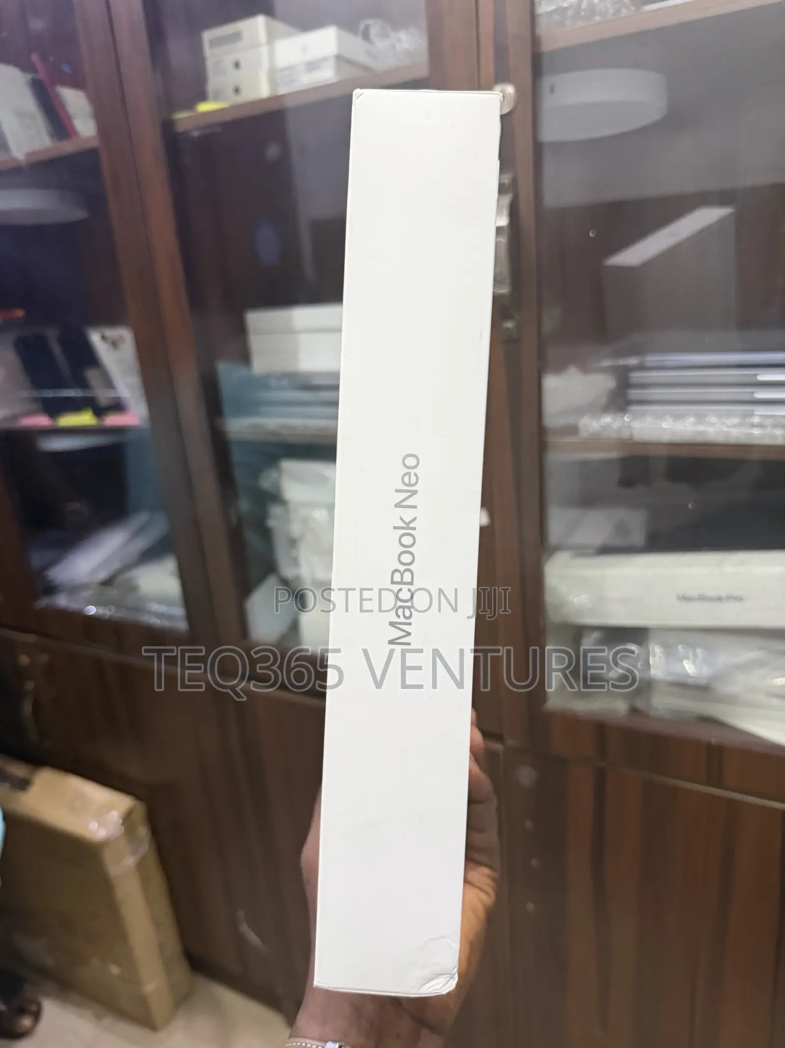 New Laptop Apple MacBook Neo 2026 8GB SSD 512GB