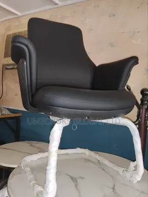 Executive Visitor's Office Chair
