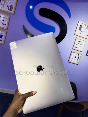 Laptop Apple MacBook Pro 2018 32GB Intel Core i9 SSD 1T