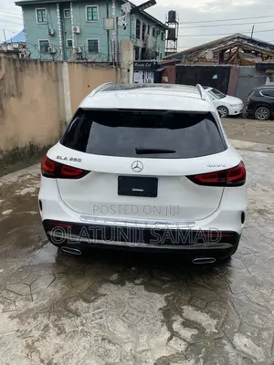 Mercedes-Benz CLA-Class 2022 White