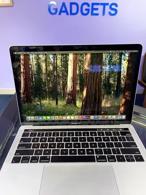 Laptop Apple MacBook Pro 2019 8GB Intel Core i5 SSD 128GB