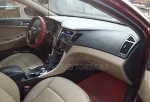 Hyundai Sonata 2012 Red