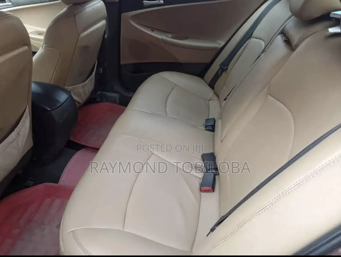 Hyundai Sonata 2012 Red
